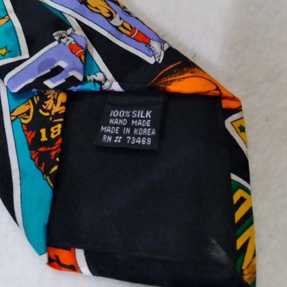 ADDICTION *Vintage* Basketball Tie 100% Silk - Picture 2 of 5